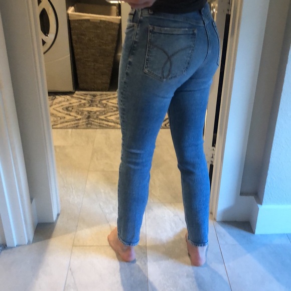 Calvin Klein skinny high rise size27 - Picture 4 of 10
